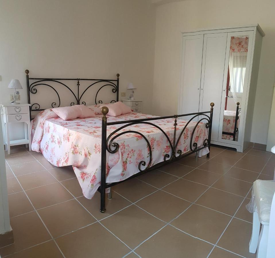 B&B Kalinikta Ашеа Екстер'єр фото